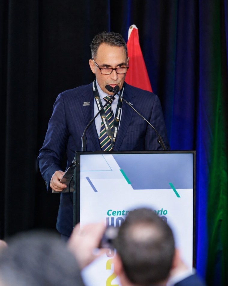 Louis Frapporti speaking at the Burlington Chamber of Commerce